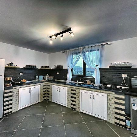 Casa Din Podirei Villa Capu Cimpului Ngoại thất bức ảnh