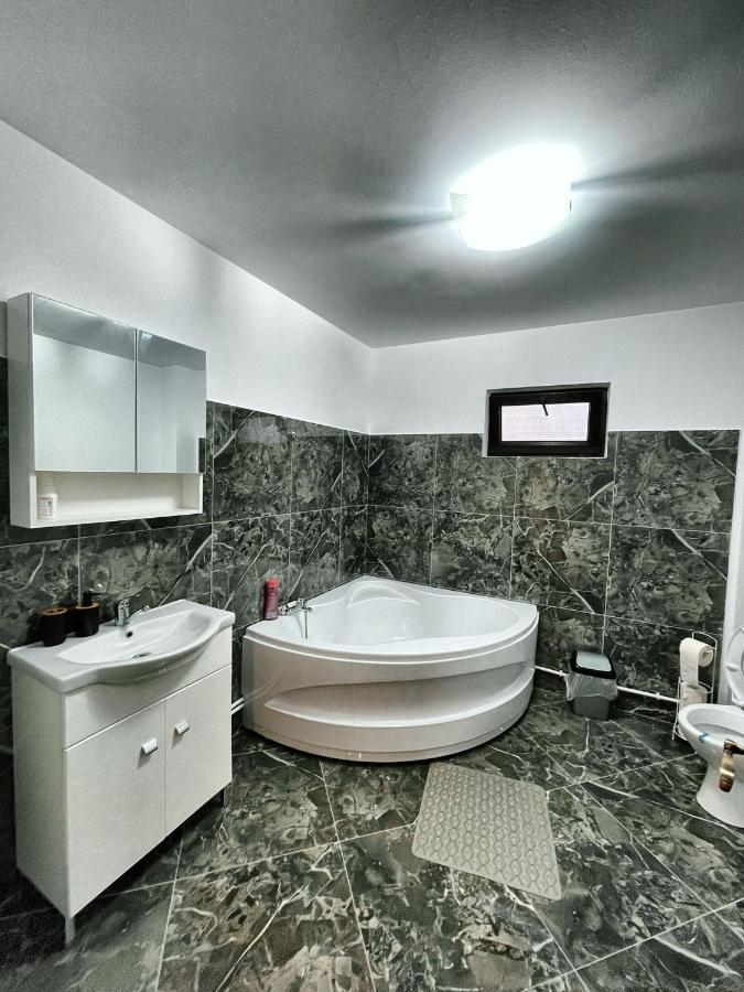 Casa Din Podirei Villa Capu Cimpului Ngoại thất bức ảnh