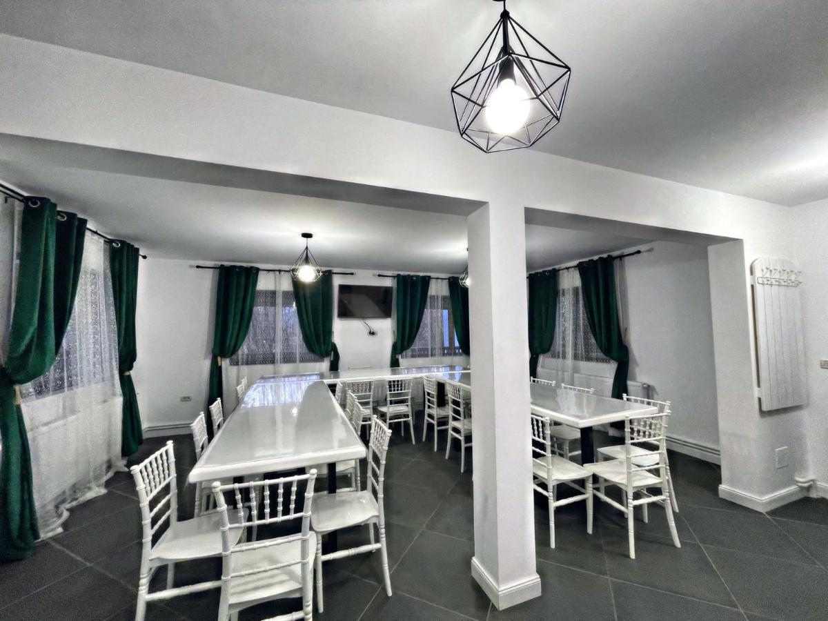Casa Din Podirei Villa Capu Cimpului Ngoại thất bức ảnh